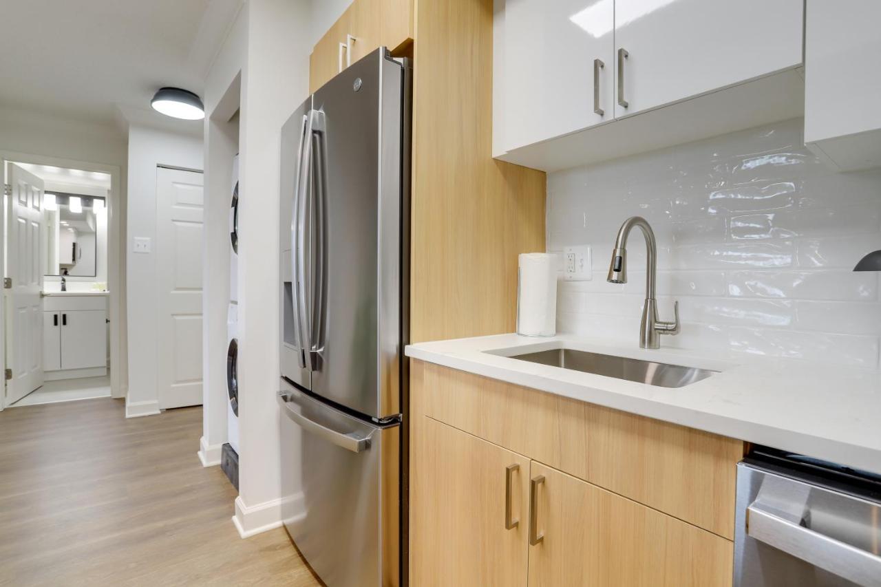 Modern & Charming Apt With Rooftop @Pentagon City Arlington Ngoại thất bức ảnh