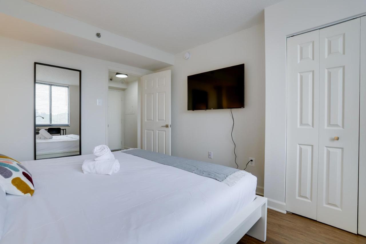 Modern & Charming Apt With Rooftop @Pentagon City Arlington Ngoại thất bức ảnh