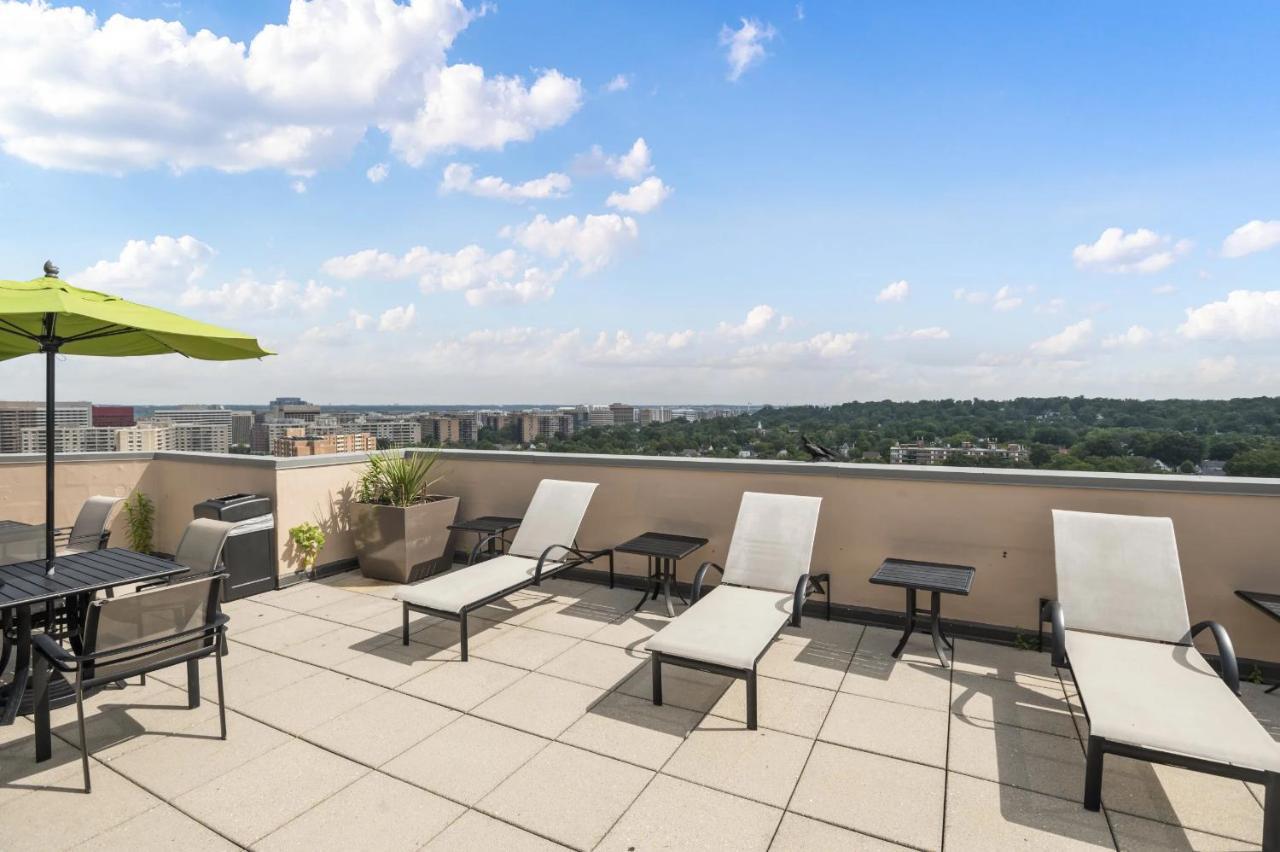 Modern & Charming Apt With Rooftop @Pentagon City Arlington Ngoại thất bức ảnh